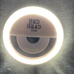 Selfie ring with light